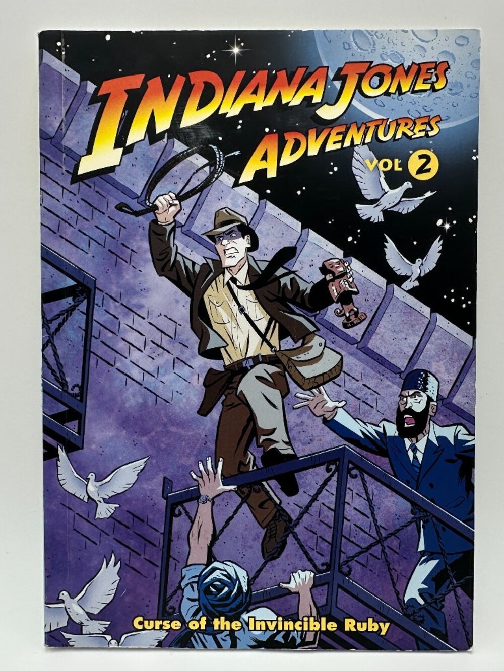 Indiana Jones Adventures Volume 2 : Curse of the Invincible Ruby / Graphic Novel